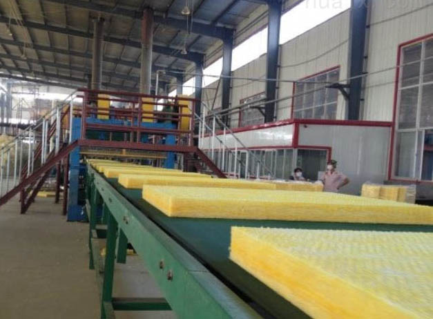 玻璃棉生产车间