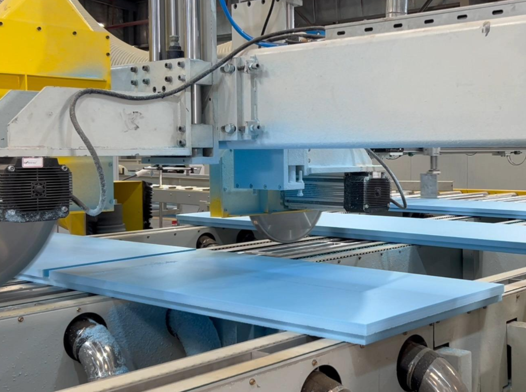 挤塑板生产车间